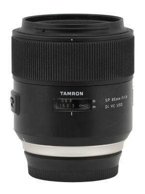 TAMRON SP 85 mm f/1.8 DI VC USD