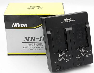 NIKON MH-19