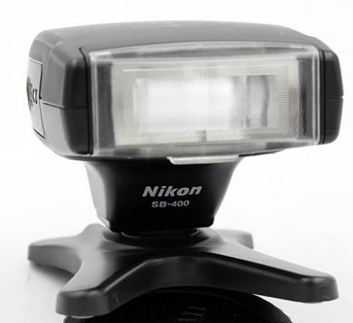 NIKON SB-400