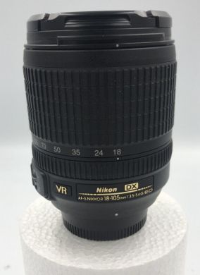 NIKON AF-S 18-105 VR